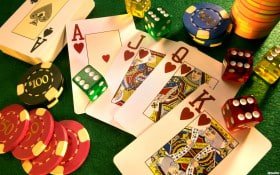 Bàn Live Casino với dealer thật phát sóng trực tiếp